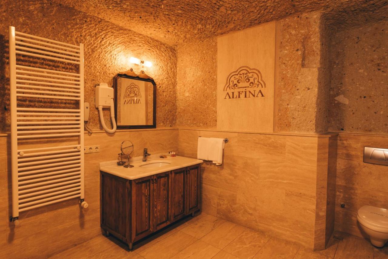 艾尔菲娜洞穴酒店 -特别类型 于尔居普 外观 照片